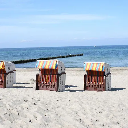 Beautiful In With Sea View Apartment Kuehlungsborn